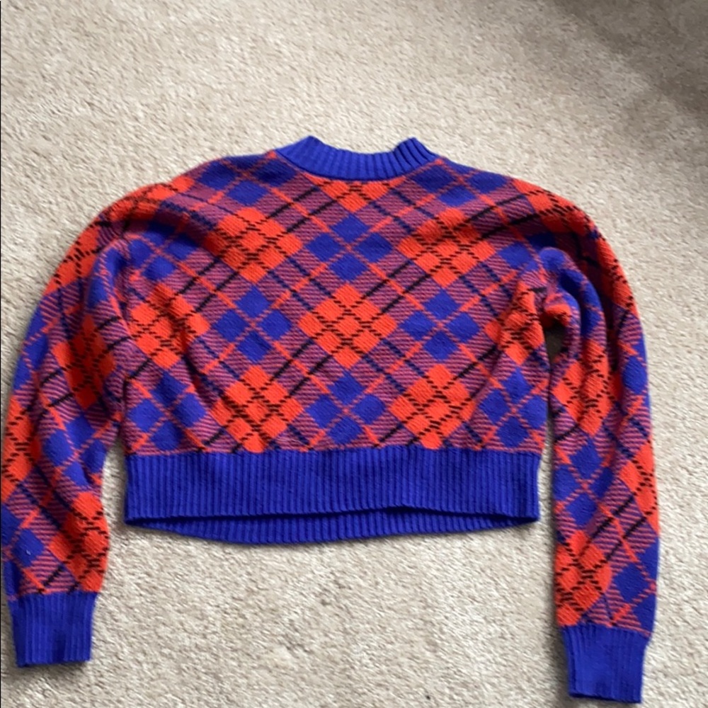 funky cropped sweater